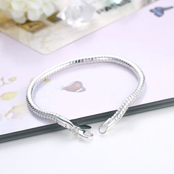 925 Sterling Silver Round Snake Chain Bracelet - Picture 3 of 4